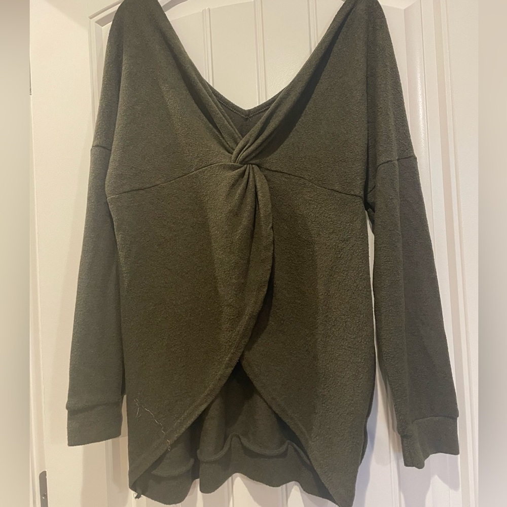 Open Back Sweater - Picture 2 of 5